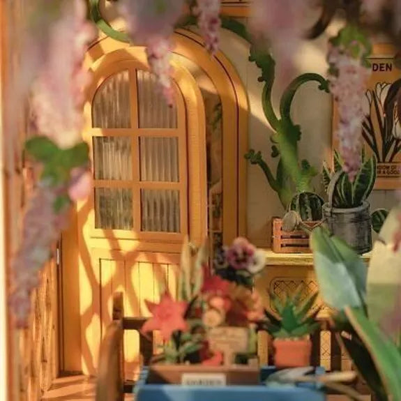 DIY maquette Garden house
